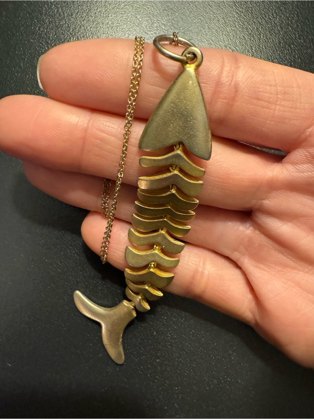 Gold Tone Articulated Fish Skeleton Pendant Necklace - 16–19” - Kinetic - Picture 3 of 4